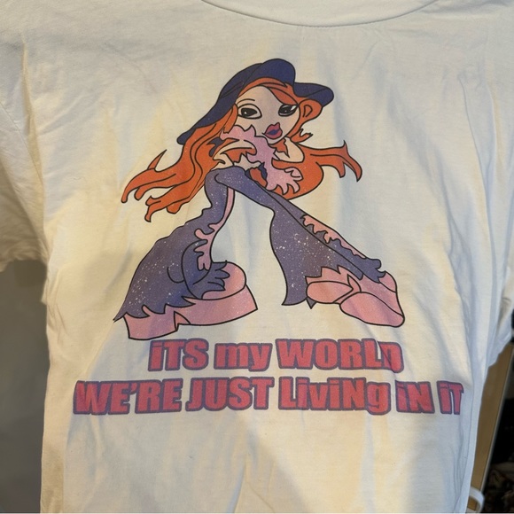 SHEIN plus cute graphic cropped tee bratz inspired - Picture 2 of 2